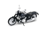 Welly Custom Vespa GTS Racing Sixties Motorcycle Bike 1:18 Scale